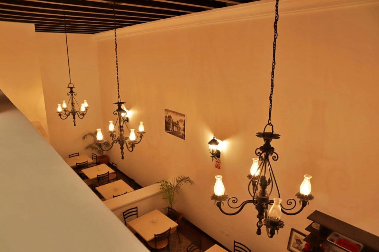 Hotel Posada El Arcangel Antigua Buitenkant foto