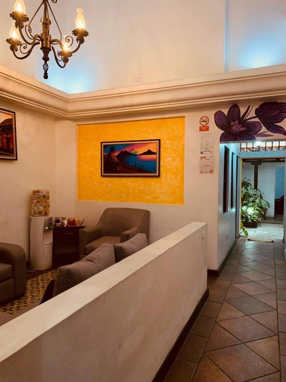 Hotel Posada El Arcangel Antigua Buitenkant foto