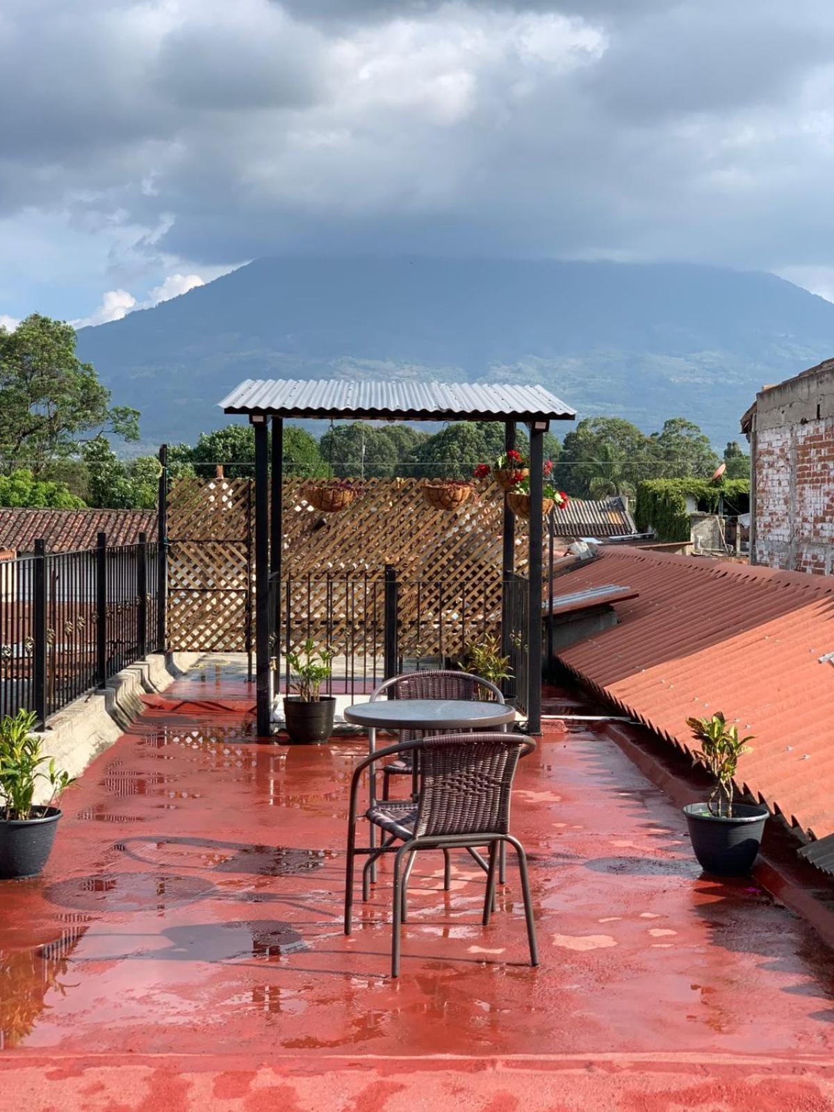 Hotel Posada El Arcangel Antigua Buitenkant foto